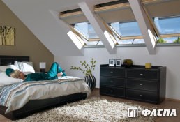 С пультом ДУ и датчиком дождя